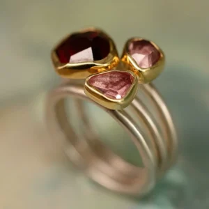 18k Gold Ring with Garnet and Tourmalines